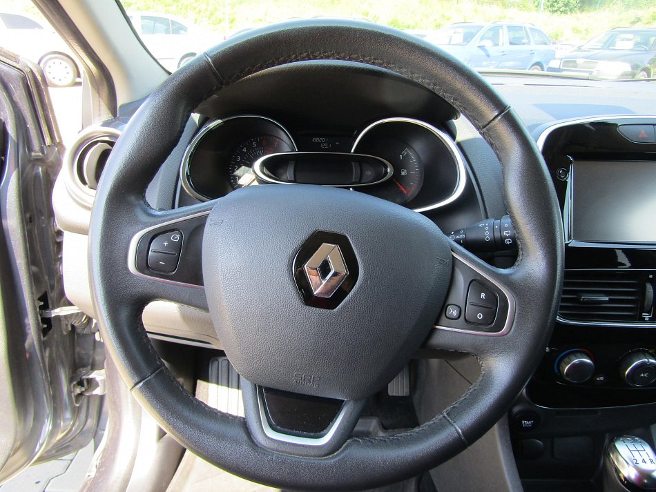 Renault Clio 1.2i 