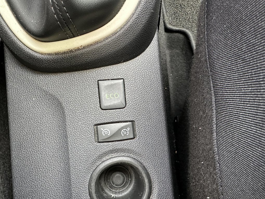 Renault Captur 1.2TCe 