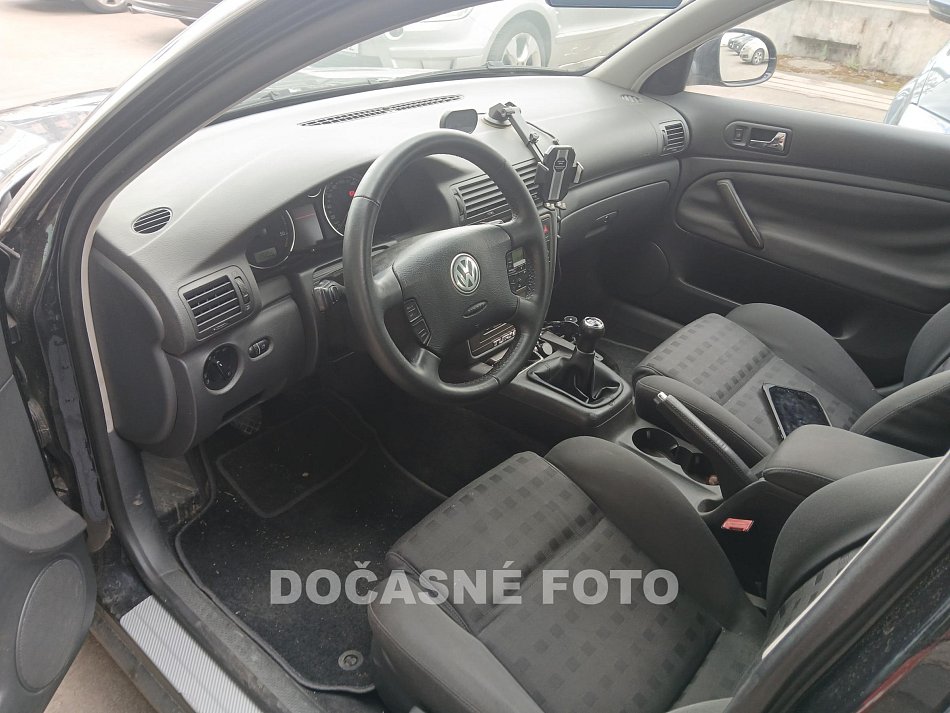 Volkswagen Passat 2.0 TDi 