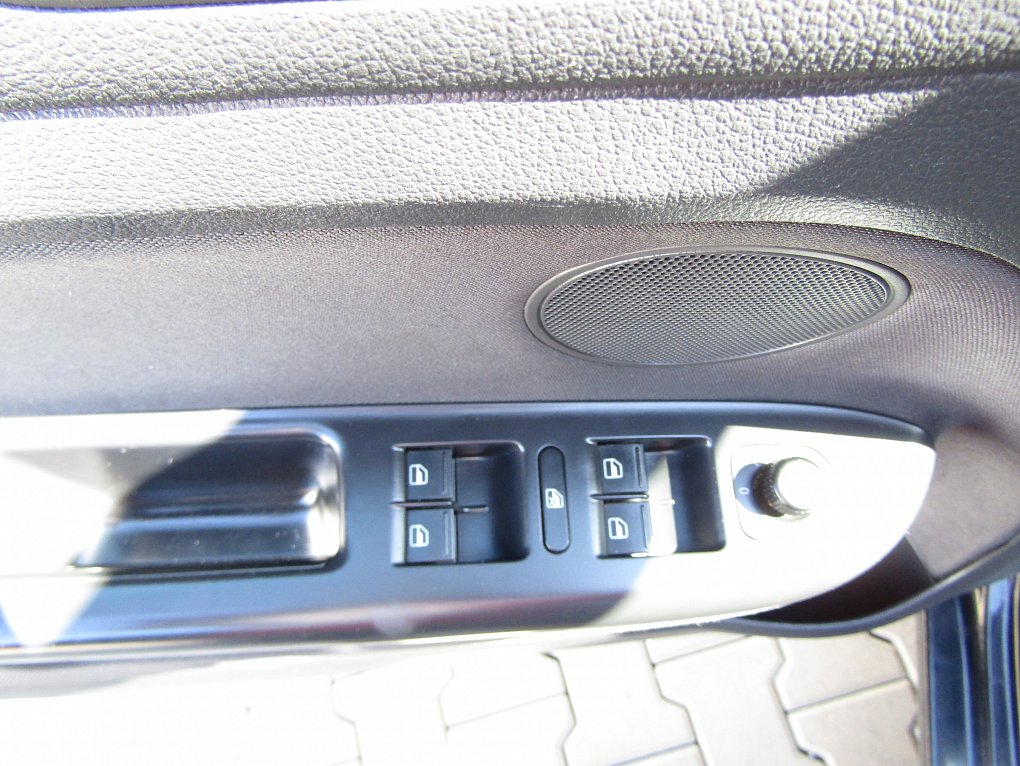 Volkswagen Golf Plus 1.6 TDi 
