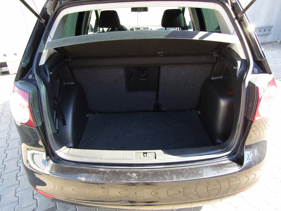 Volkswagen Golf Plus 1.6 TDi 