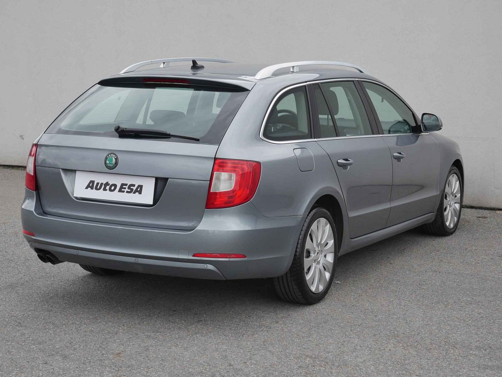 Škoda Superb II 2.0TDi Ambition