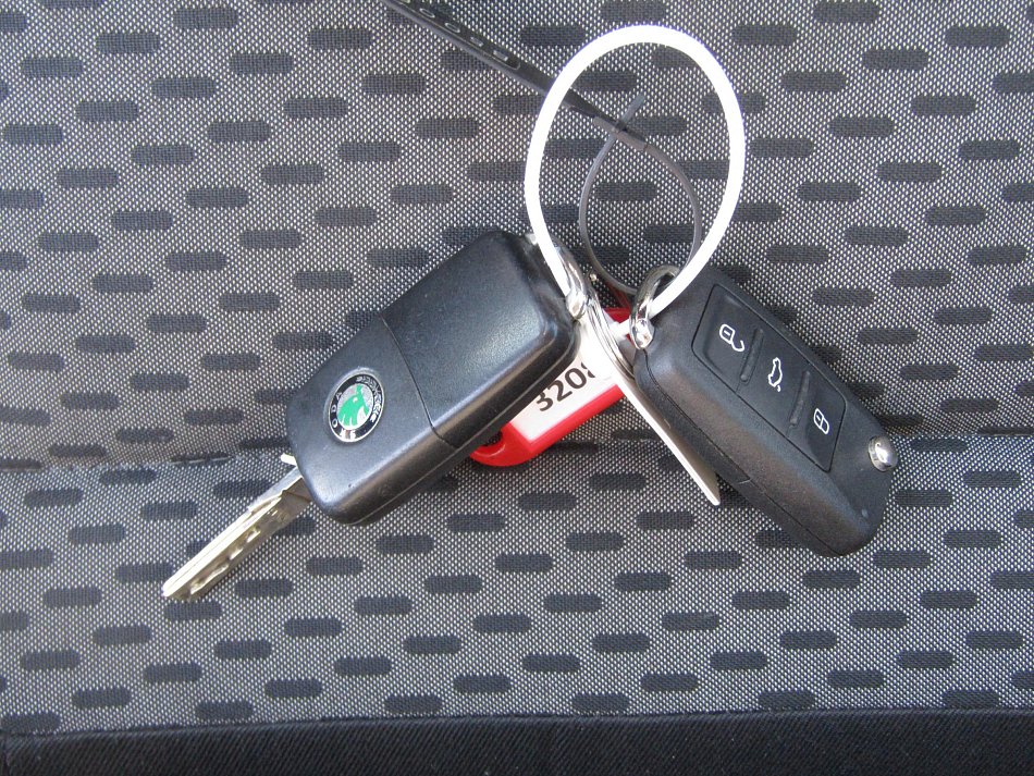 Škoda Roomster 1.2 HTP 