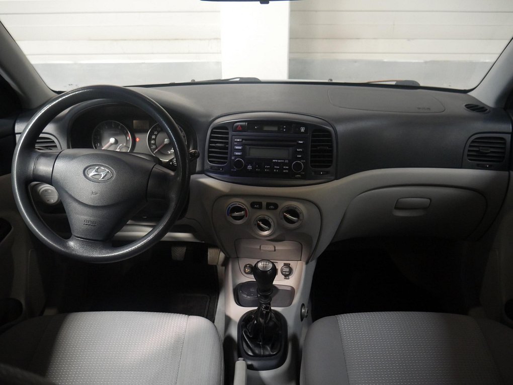Hyundai Accent 1.4i 