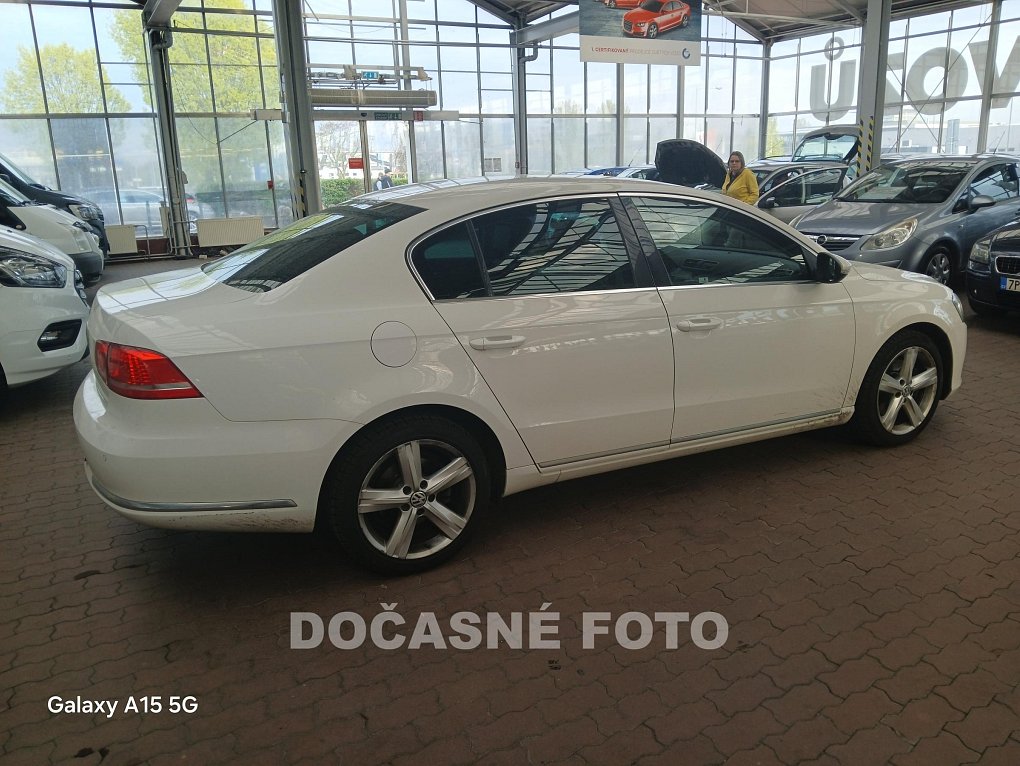 Volkswagen Passat 2.0 TDi 