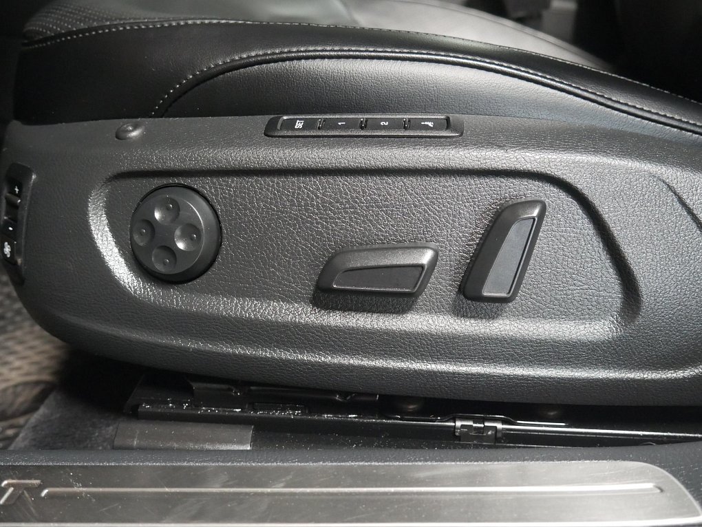 Volkswagen Passat 2.0TDi 