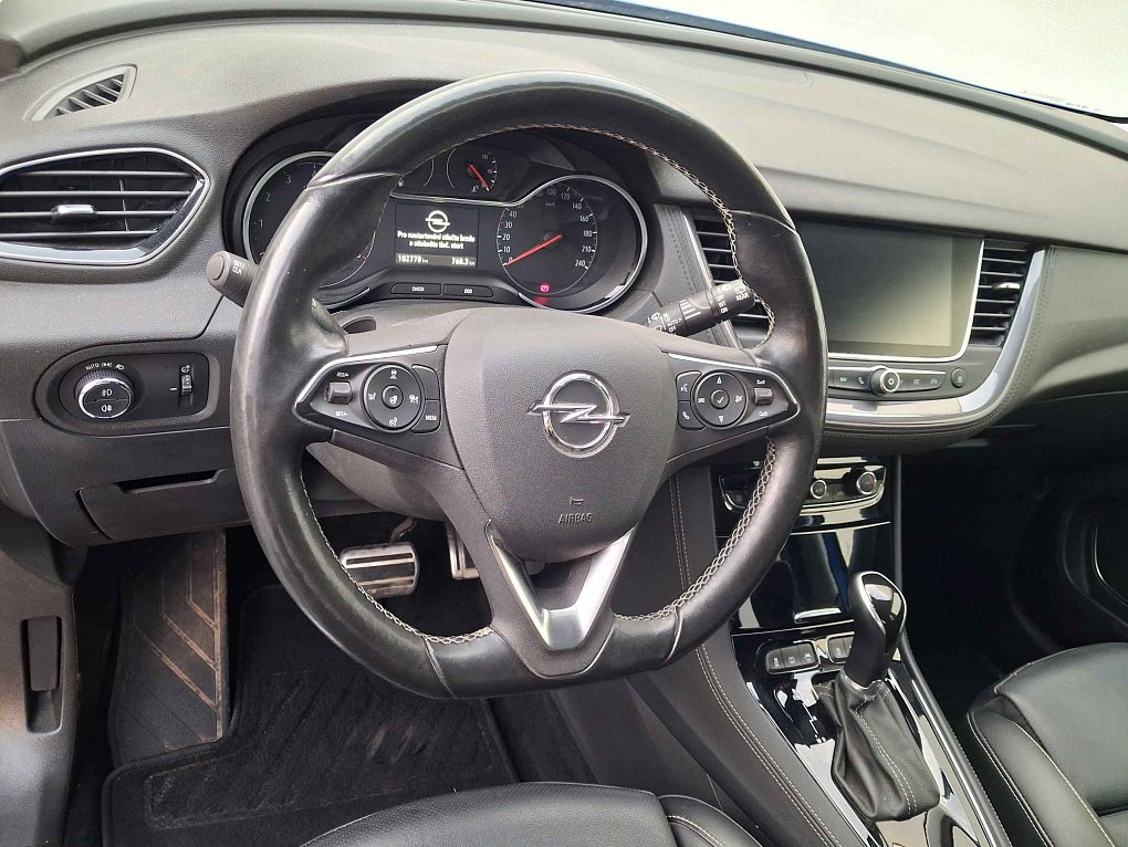Opel Grandland X 1.2T Ultimate