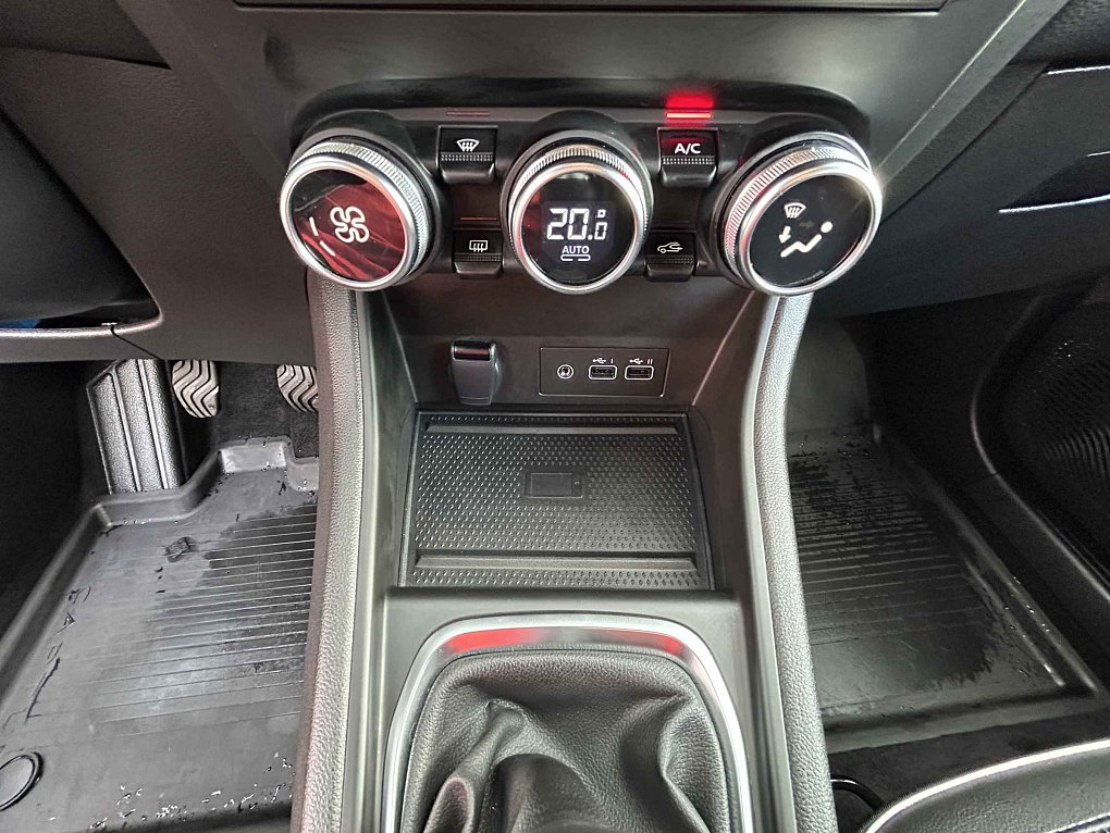 Renault Captur 1.0 TCe 