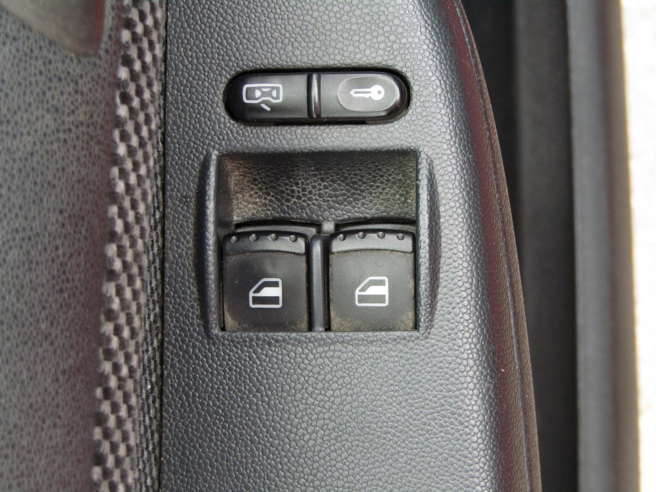 Škoda Fabia I 1.2i 