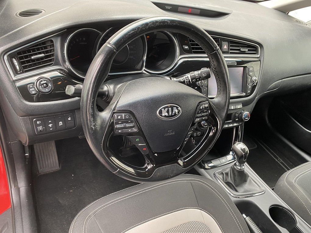 Kia Ceed 1.6GDi 