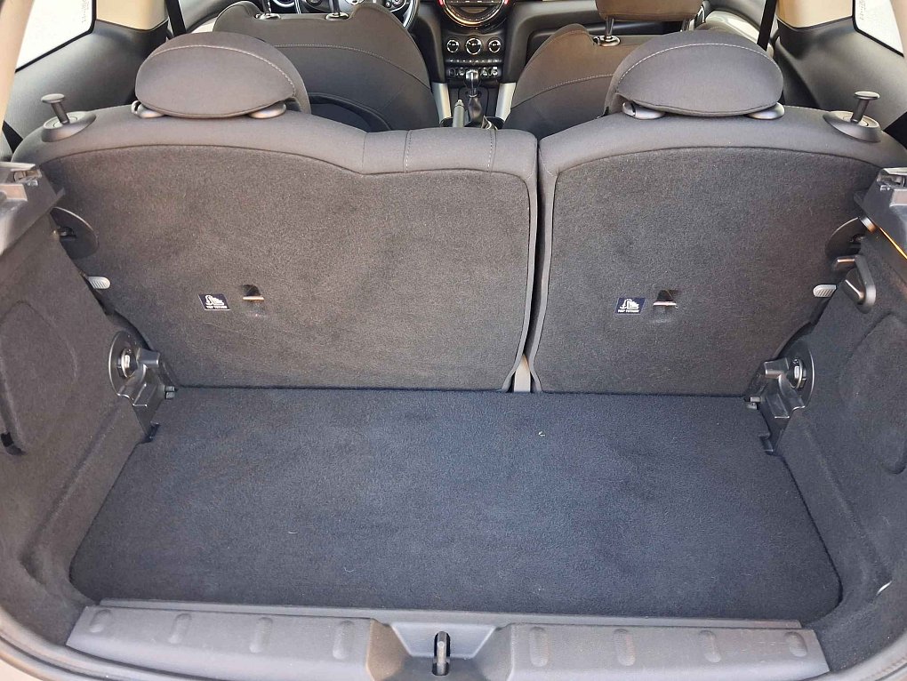Mini Cooper 1.5i 