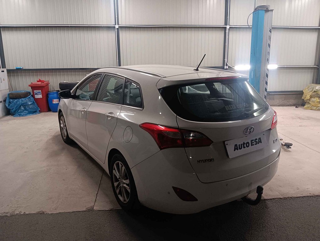 Hyundai I30 1.6i CVVT 