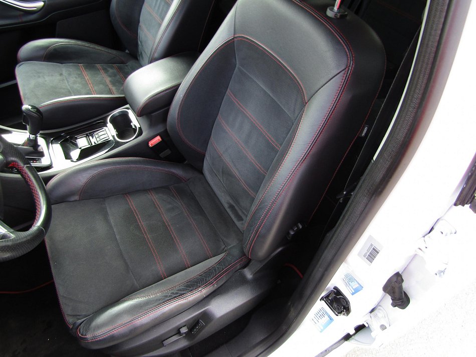 Ford S-MAX 2.2 TDCi 