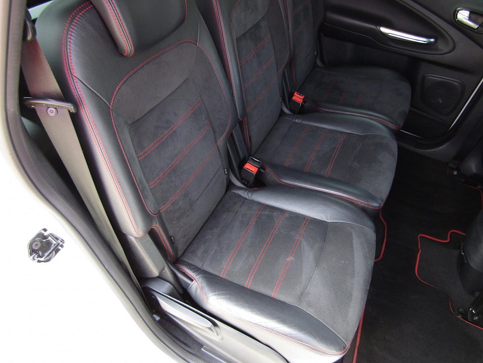 Ford S-MAX 2.2 TDCi 