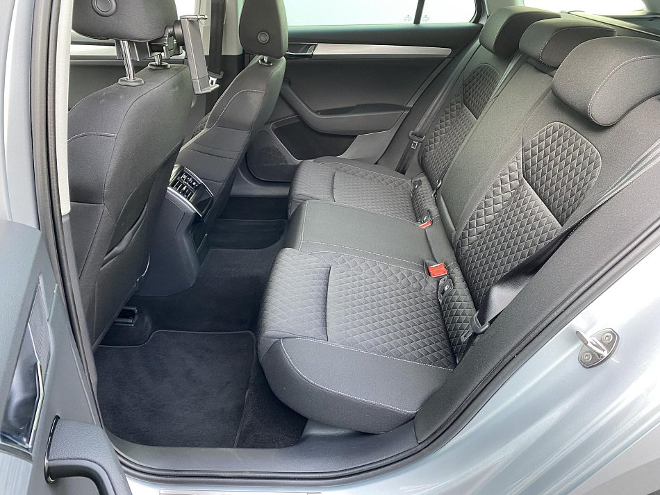 Škoda Superb III 2.0 TDi Ambition