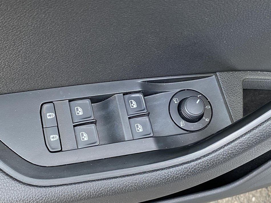 Škoda Superb III 2.0 TDi Ambition