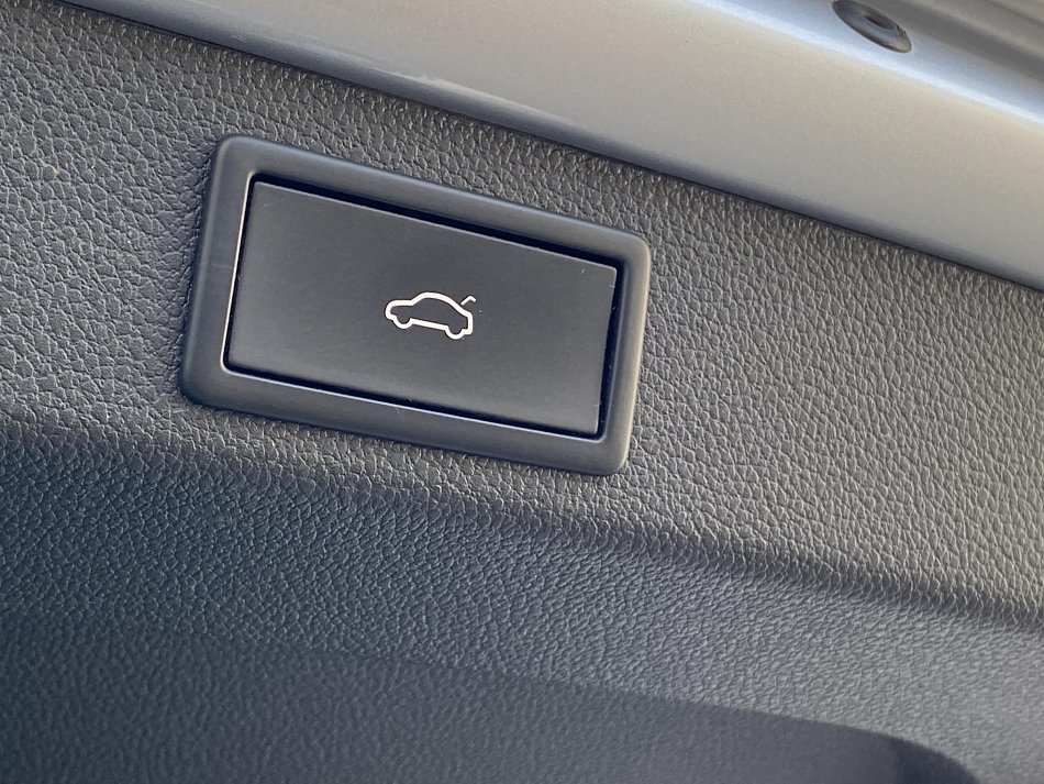 Škoda Superb III 2.0 TDi Ambition