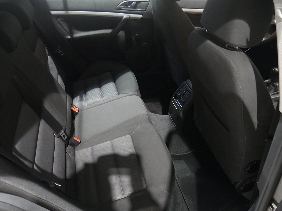 Škoda Octavia II 1.6MPi 