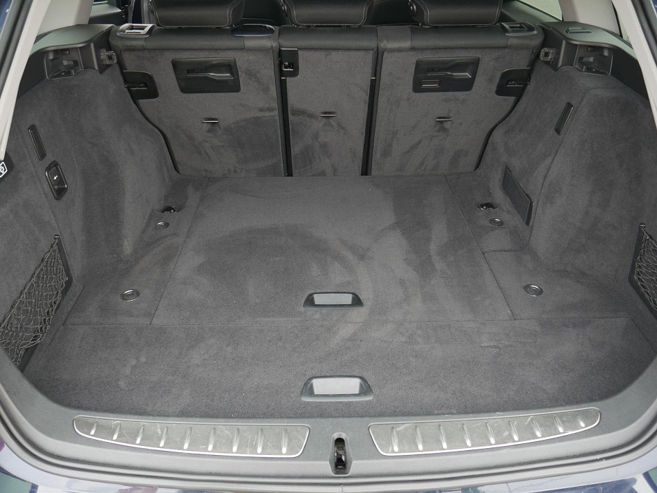 BMW Řada 3 2.0 i Sport Line 320i xDrive