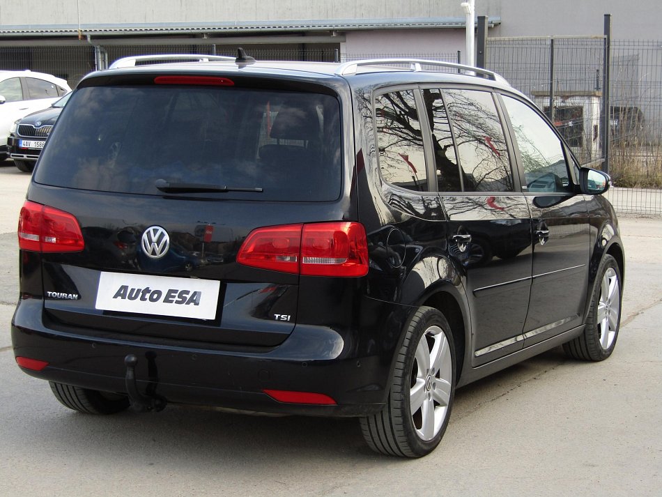 Volkswagen Touran 1.4 TSI 