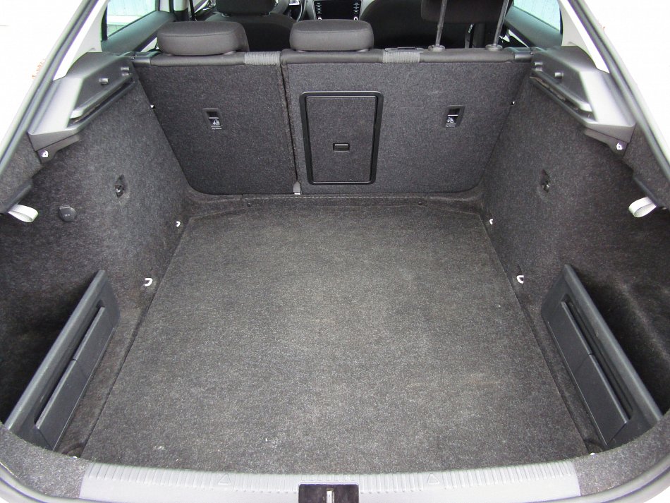 Škoda Octavia III 2.0TDI Style