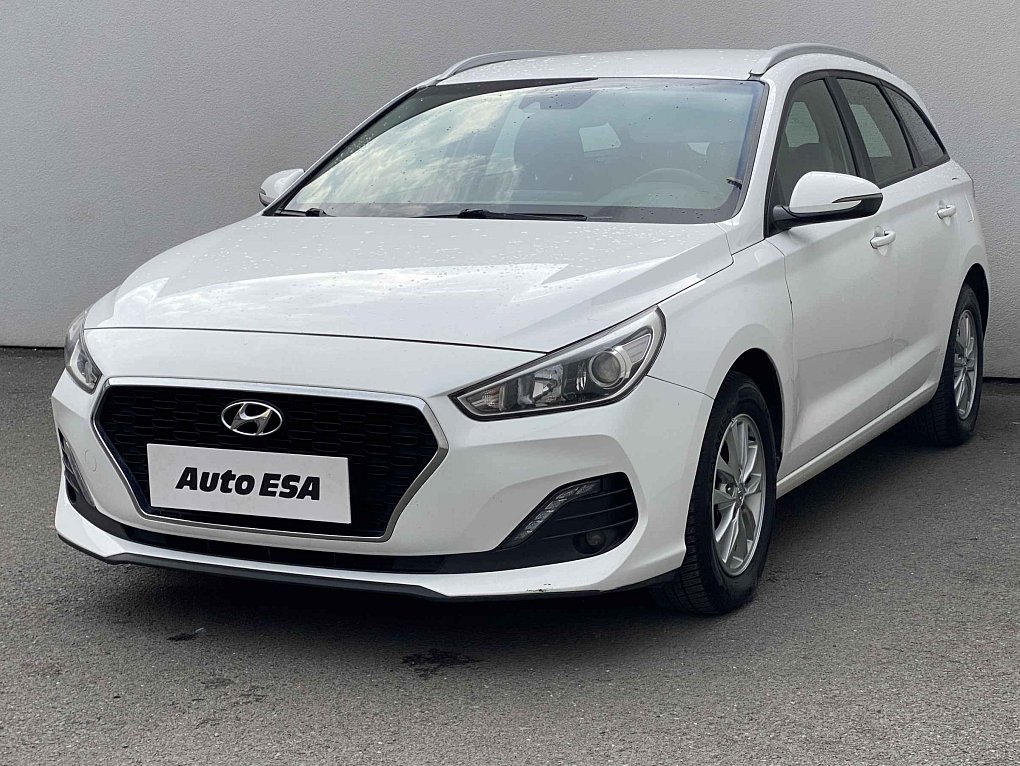 Hyundai I30 1.4 T-GDi Trikolor