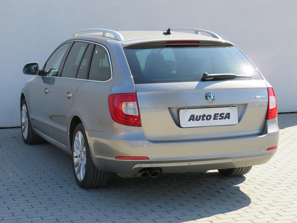 Škoda Superb II 2.0 TDi 
