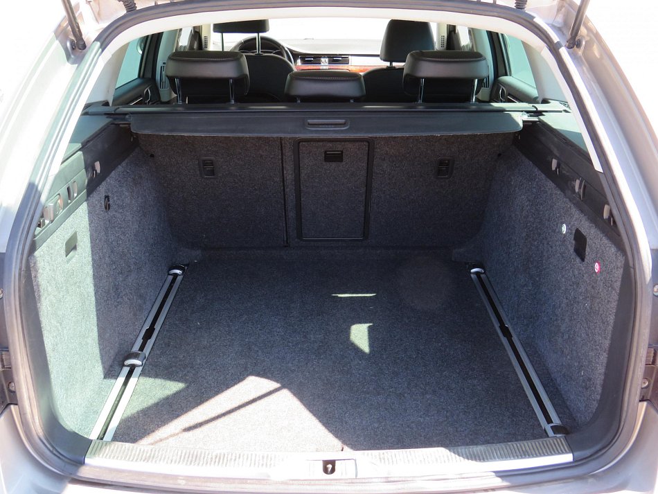 Škoda Superb II 2.0 TDi 