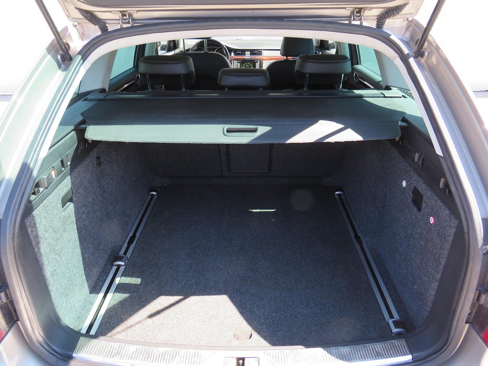 Škoda Superb II 2.0 TDi 
