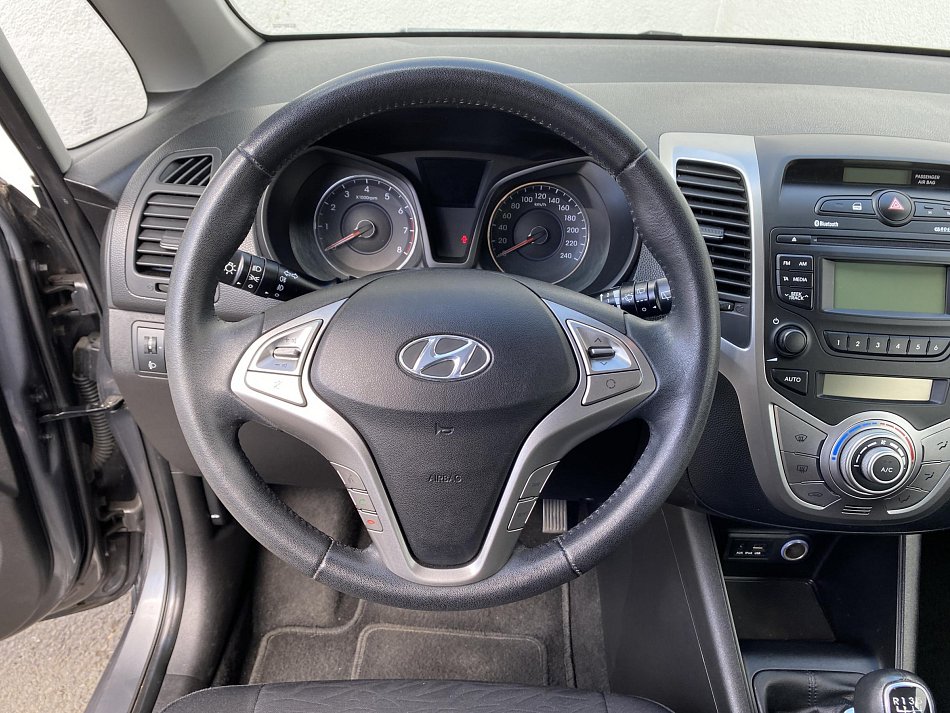 Hyundai Ix20 1.4i 