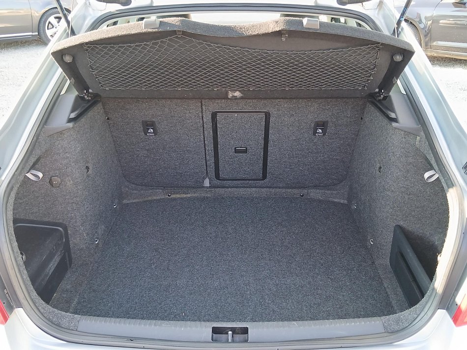 Škoda Octavia III 1.6 TDi Elegance