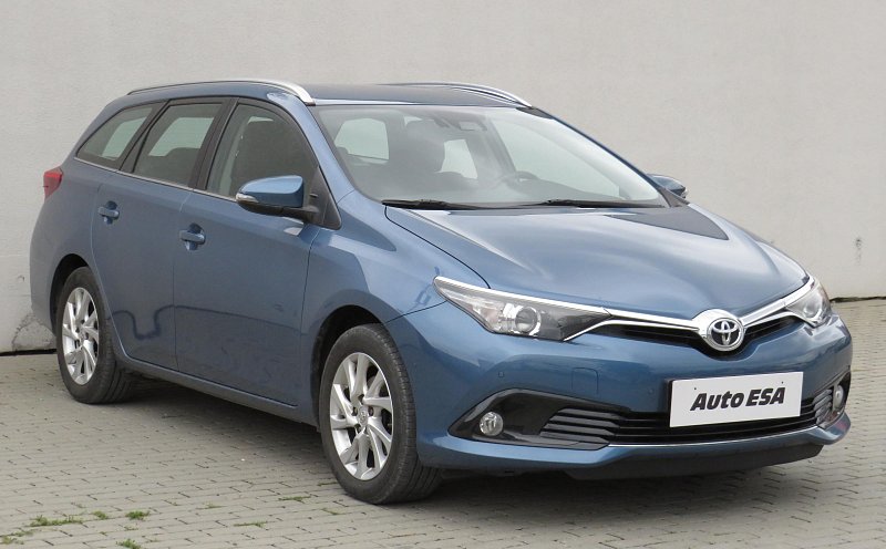 Toyota Auris 1.6VVT-i 