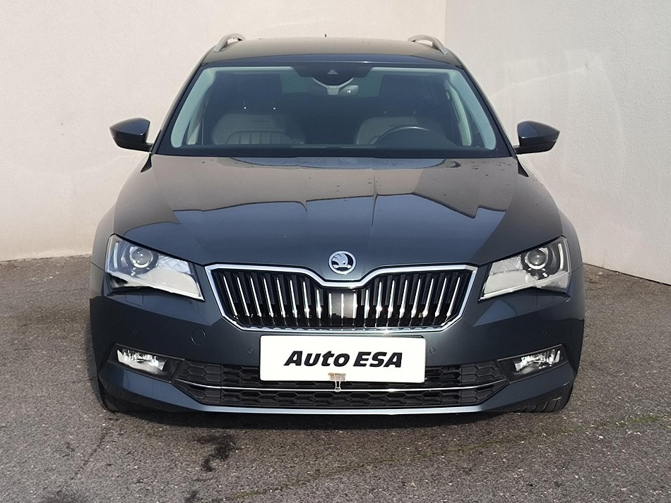 Škoda Superb III 1.8 TSi L&K