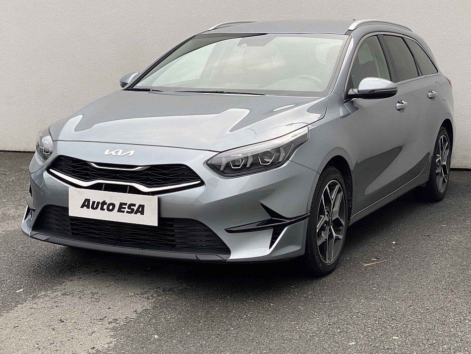 Kia Ceed 1.5 T-GDi TOP
