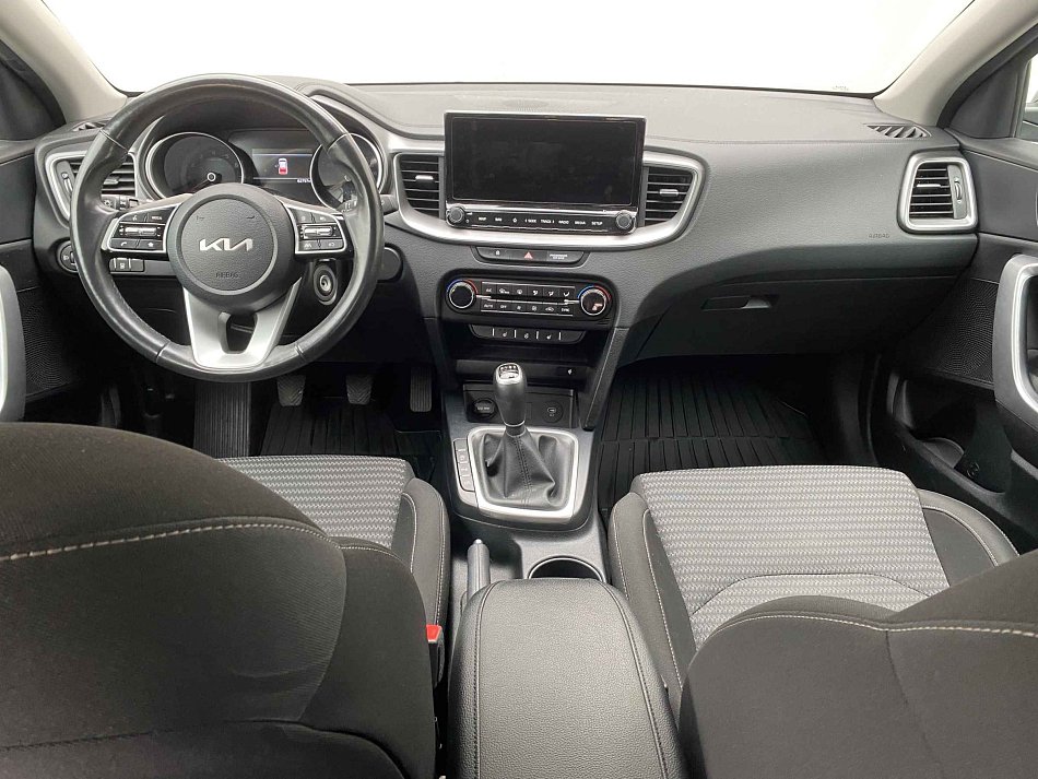 Kia Ceed 1.5 T-GDi TOP