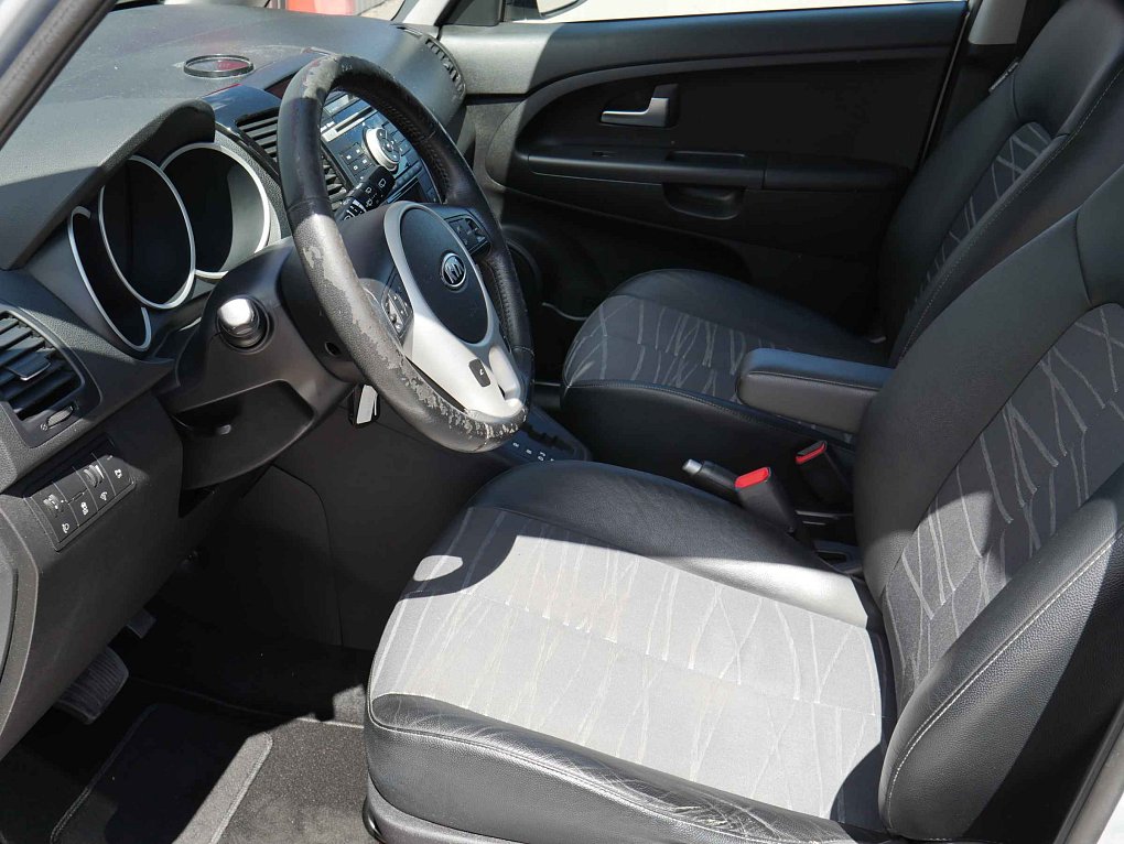Kia Venga 1.6 CVVT 