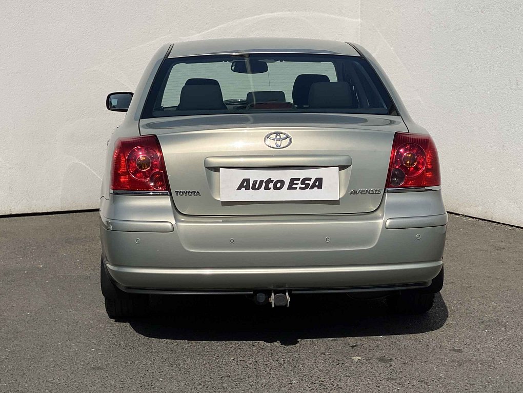 Toyota Avensis 1.8 VVT 