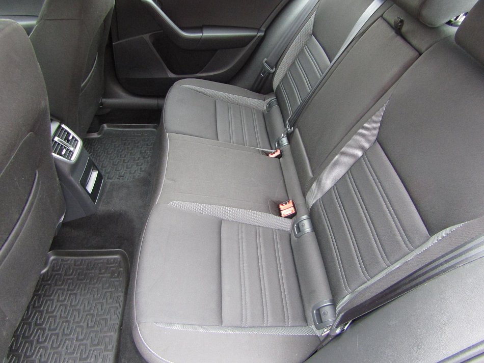 Škoda Octavia III 2.0 TDi Ambition