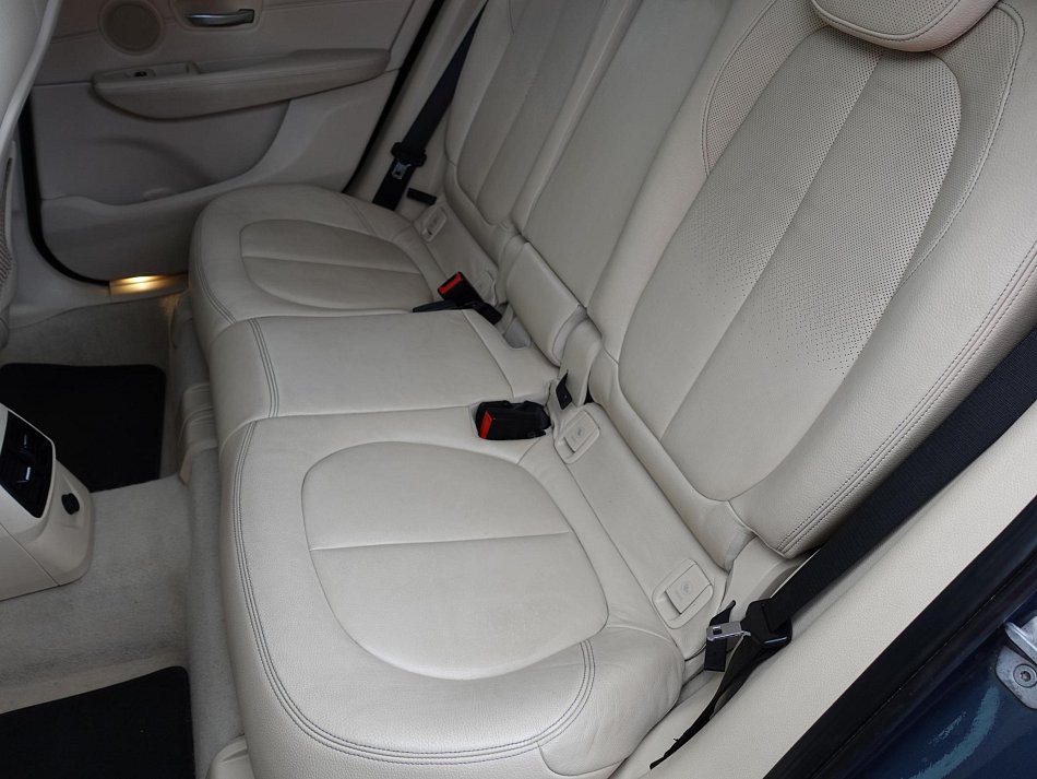 BMW Řada 2 2.0 