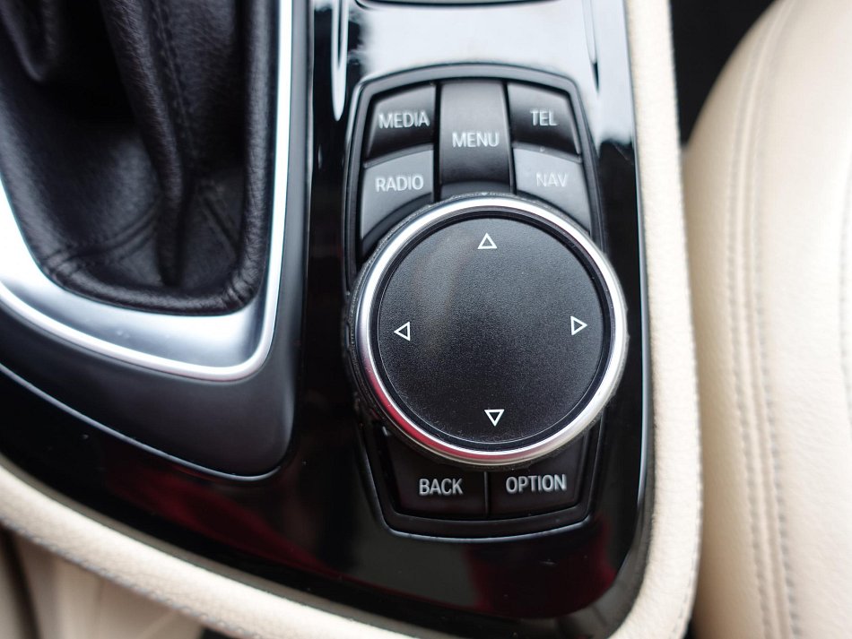 BMW Řada 2 2.0 