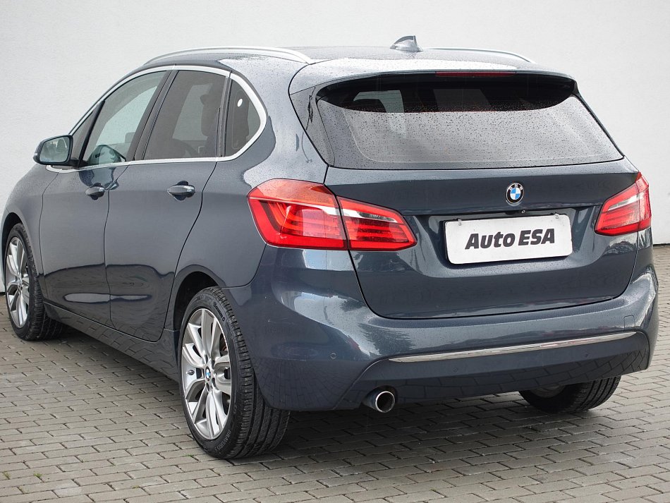 BMW Řada 2 2.0 