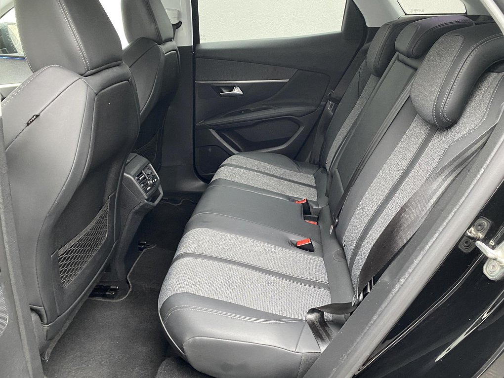 Peugeot 3008 1.5 HDi Allure