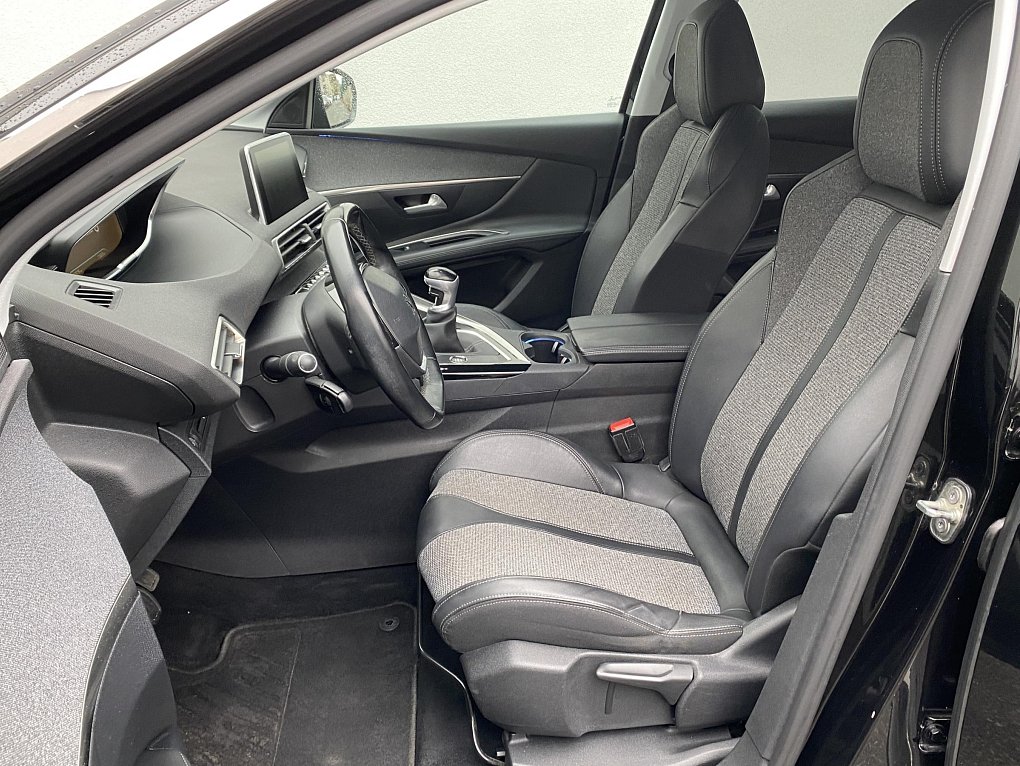 Peugeot 3008 1.5 HDi Allure