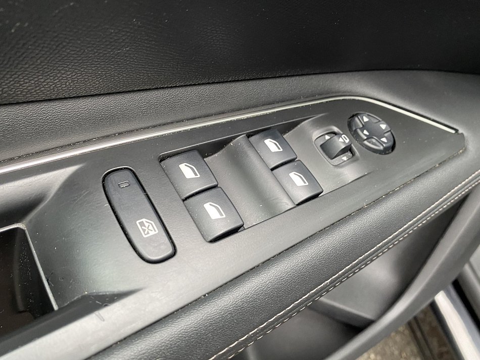 Peugeot 3008 1.5 HDi Allure