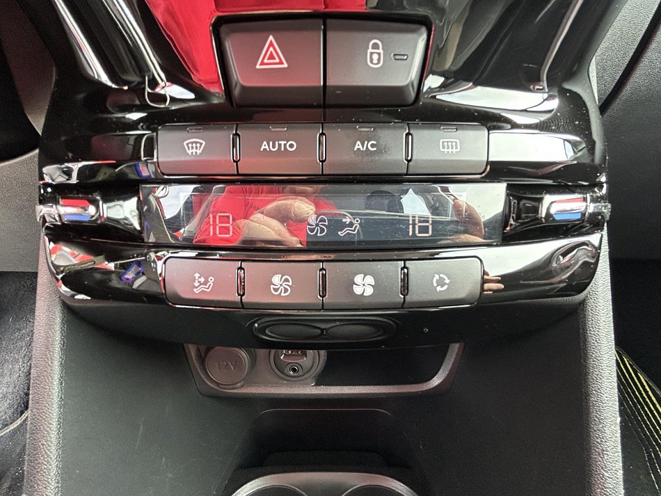Peugeot 2008 1.2PT 