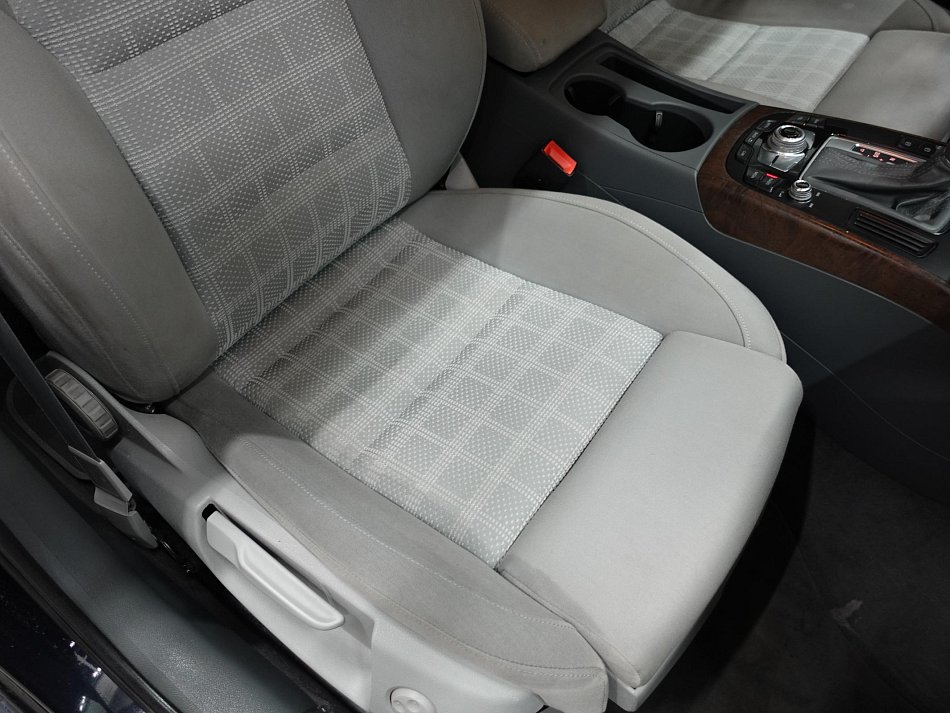 Audi A4 3.0TDI  Quattro