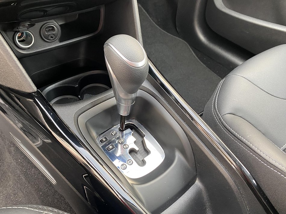 Peugeot 2008 1.2 PT Allure