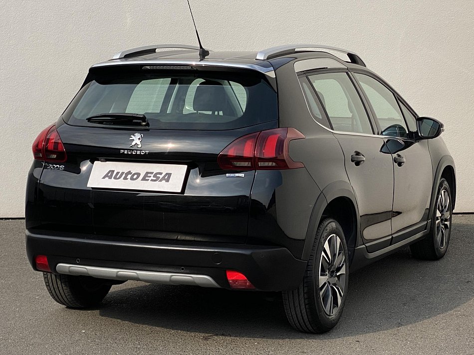 Peugeot 2008 1.2 PT Allure