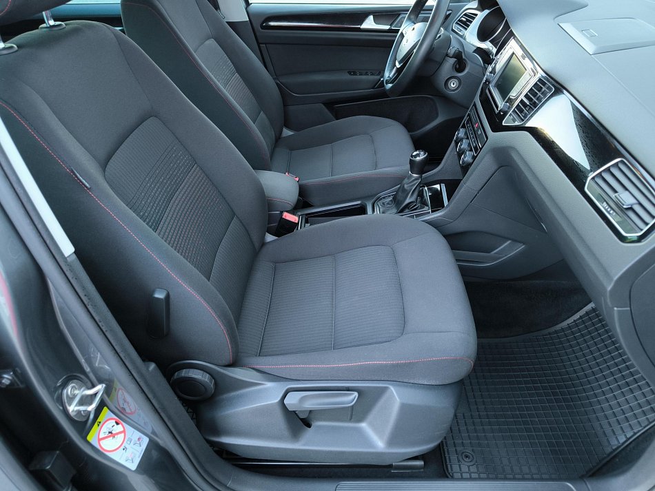 Volkswagen Sportsvan 1.6TDi 