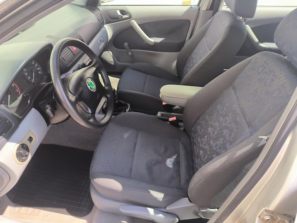 Škoda Octavia 1.6i 